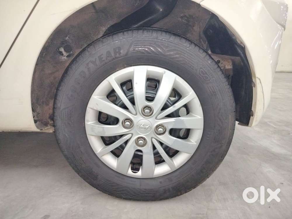 Hyundai I10 Sportz 1.1 Irde2, 2016, Petrol