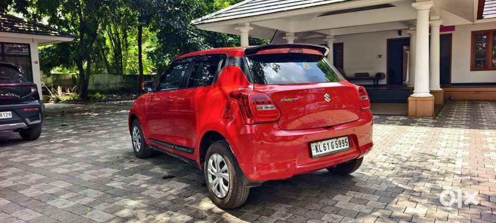 Maruti Suzuki Swift Vxi + Manual, 2024, Petrol
