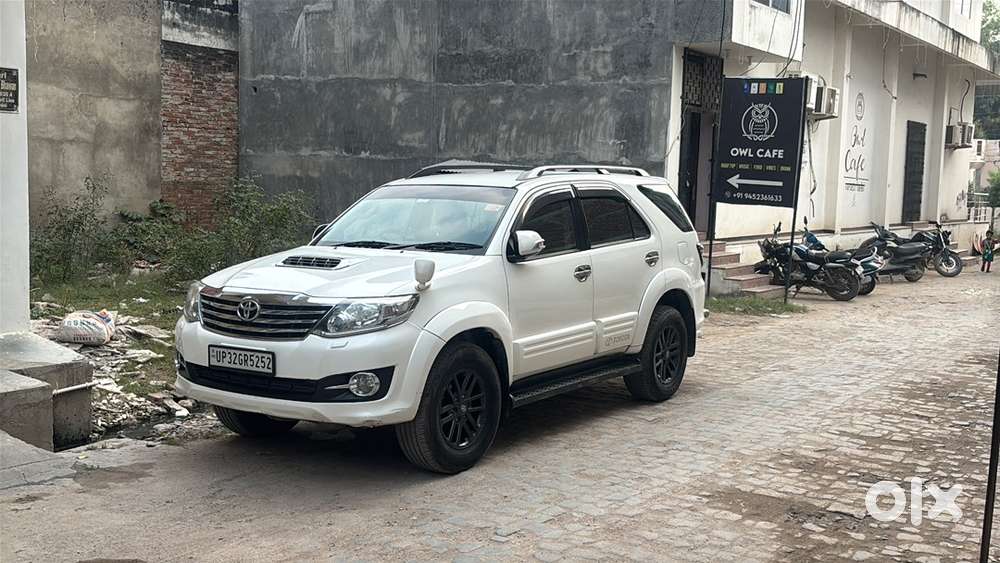 Toyota Fortuner Diesel 2015 Car