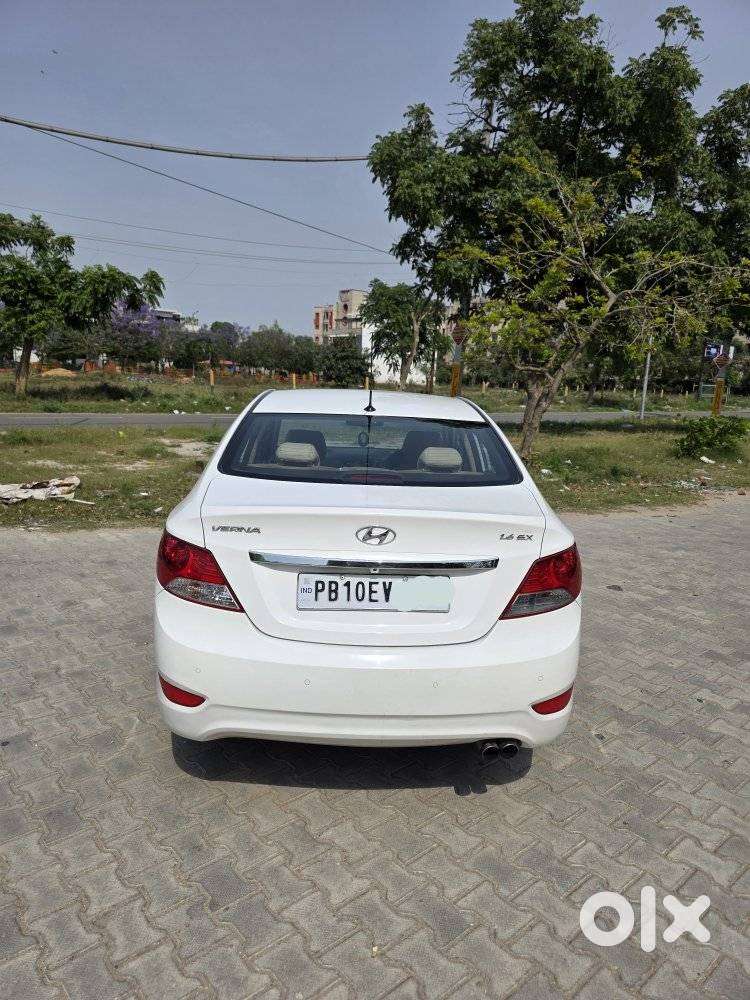 Hyundai Verna 1.6 Sx (o) Crdi, 2013, Diesel