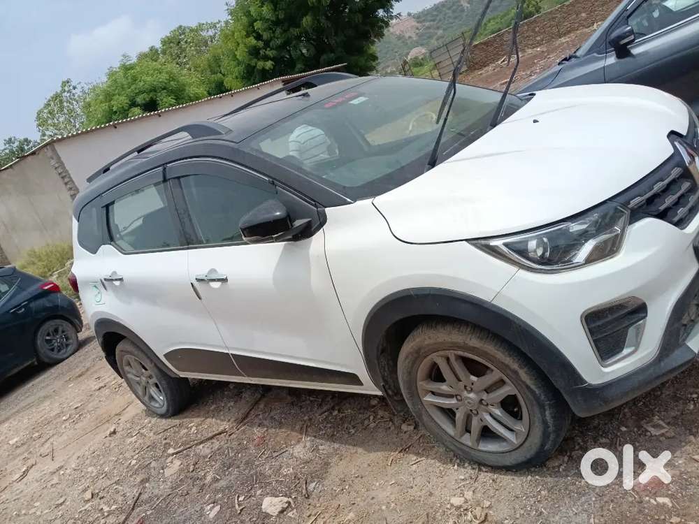 Renault Triber 2023 Petrol Manual
