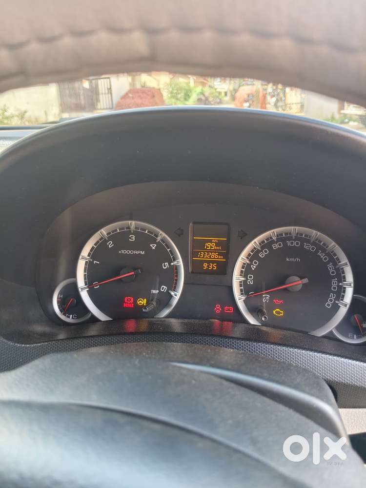Maruti Suzuki Swift Dzire Vdi, 2013, Diesel