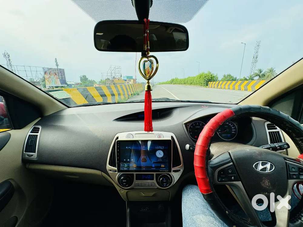 Hyundai I20 Sportz Petrol 2011