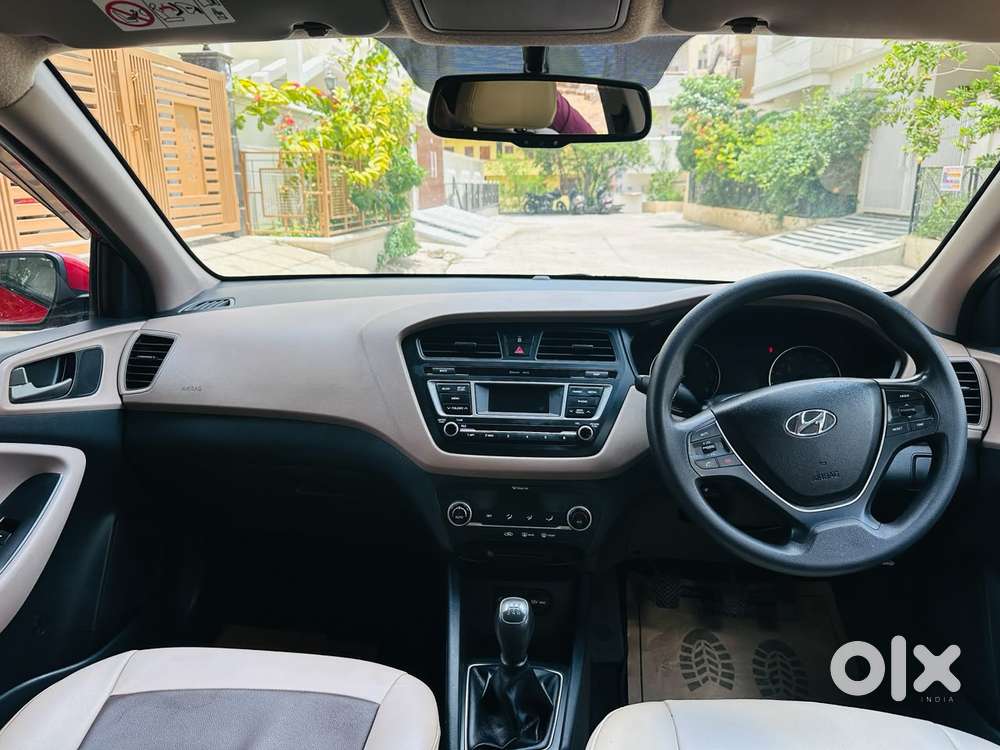 Hyundai I20 Petrol Spotz, 2016, Petrol