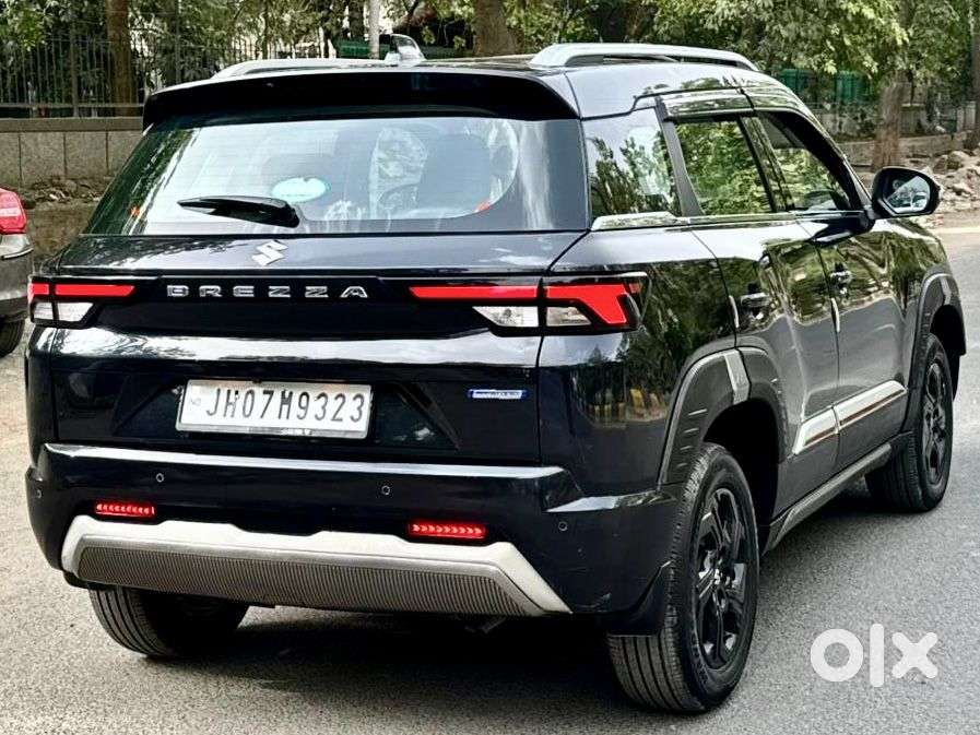 Maruti Suzuki Brezza 1.5 Zxi Smart Hybrid, 2024, Petrol
