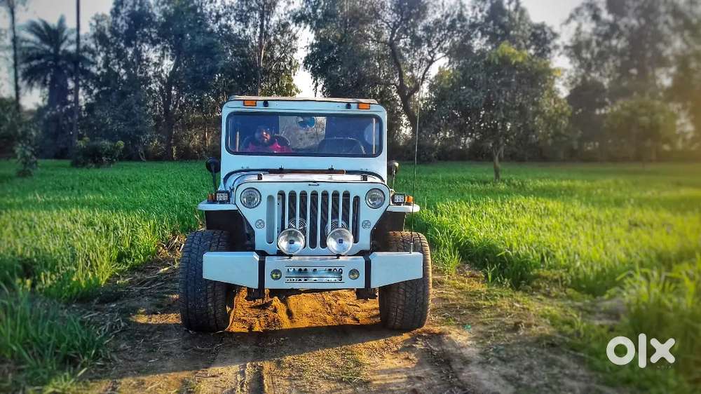 Mahindra Jeep