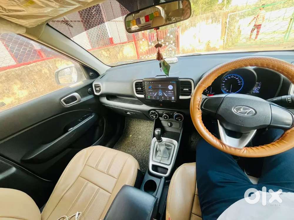 Hyundai Venue 2020 Petrol 45000 Km Driven