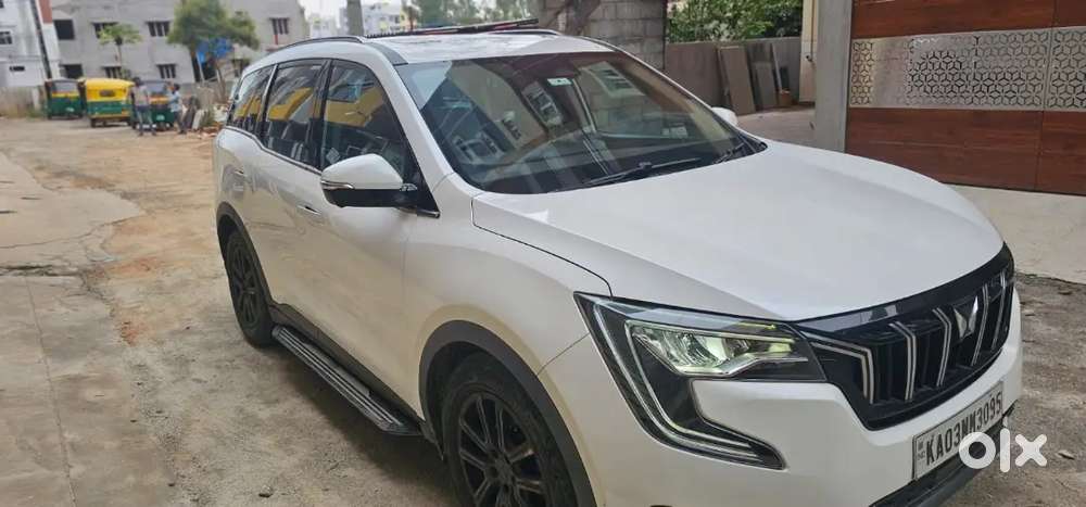 Mahindra XUV700 Diesel 2022
