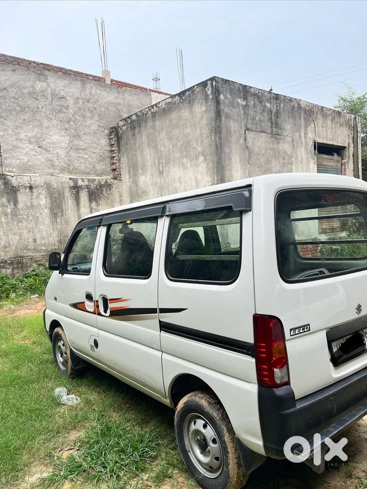 Maruti Suzuki Eeco 2022 Cng & Hybrids 69000 Km Driven