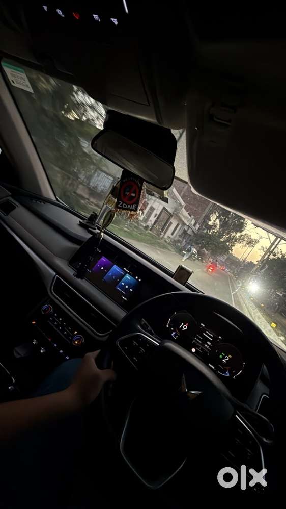 Mahindra Xuv700 Diesel 2022
