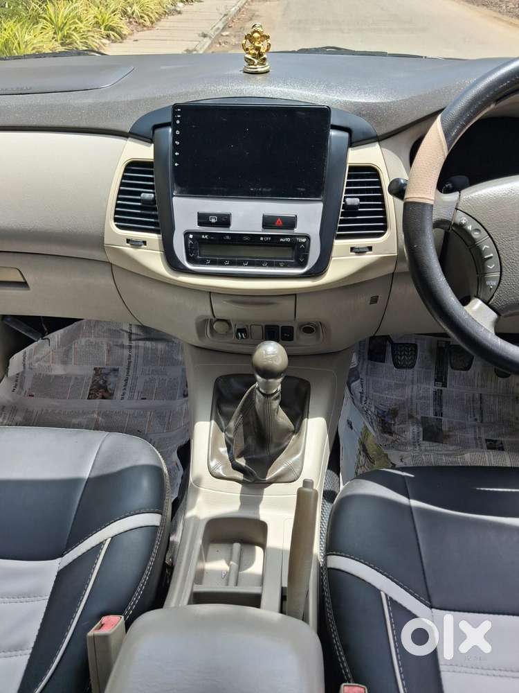 Toyota Innova 2.5 V 7 Str, 2009, Diesel