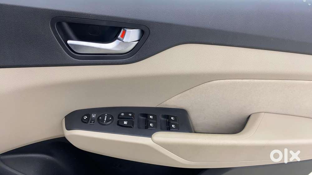 Hyundai Verna 1.6 Vtvt Sx, 2017, Petrol