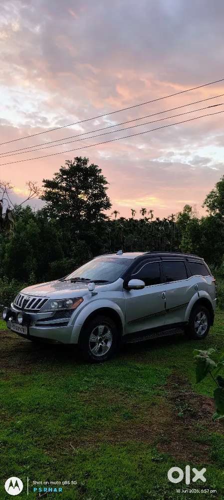 Mahindra Xuv500 2012 Diesel 100500 Km Driven