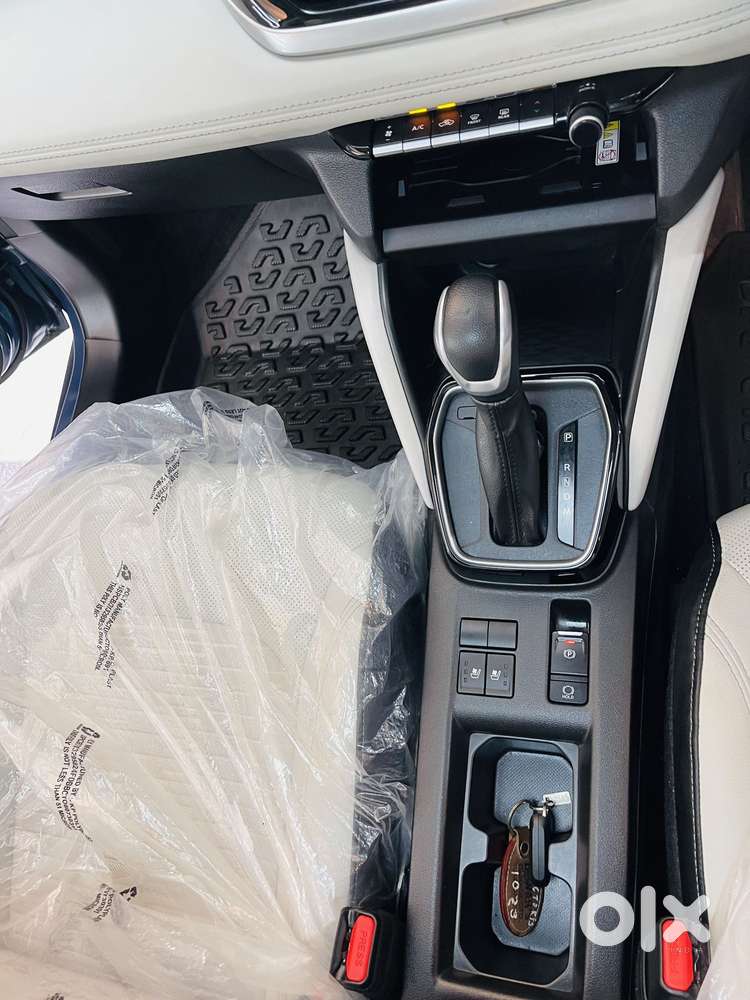 Maruti Suzuki Victoris Others, 2025, Petrol