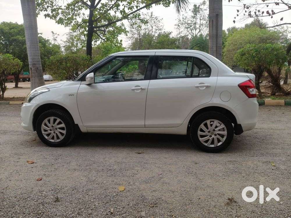 Maruti Suzuki Swift Dzire 1.2 Zxi Bsiv, 2016, Petrol