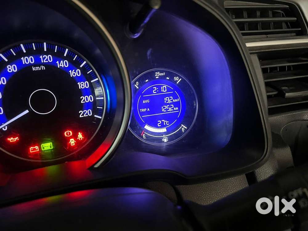 Honda Wr-v 2018 Dec,diesel, Well Maintained.