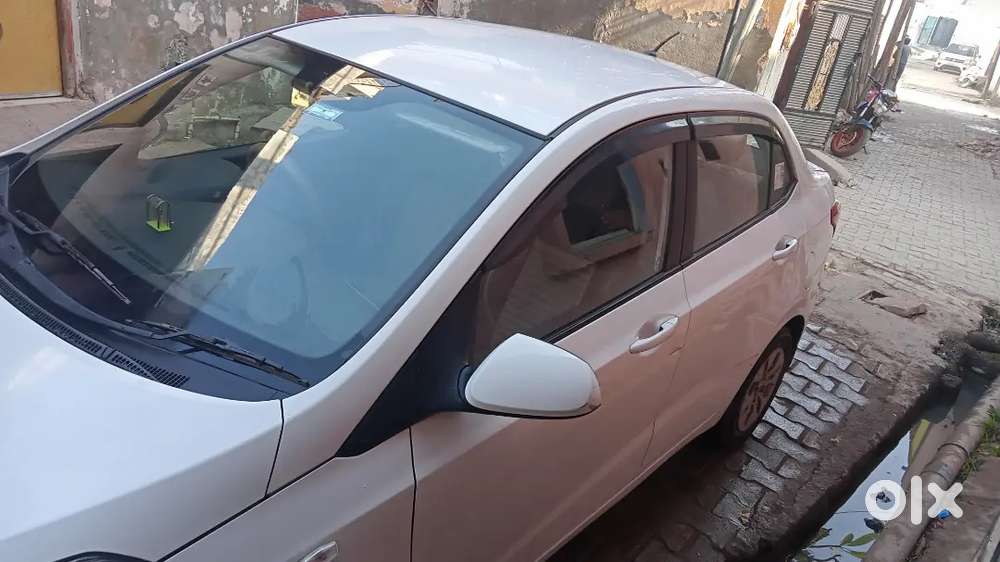 Singhal Hand Car