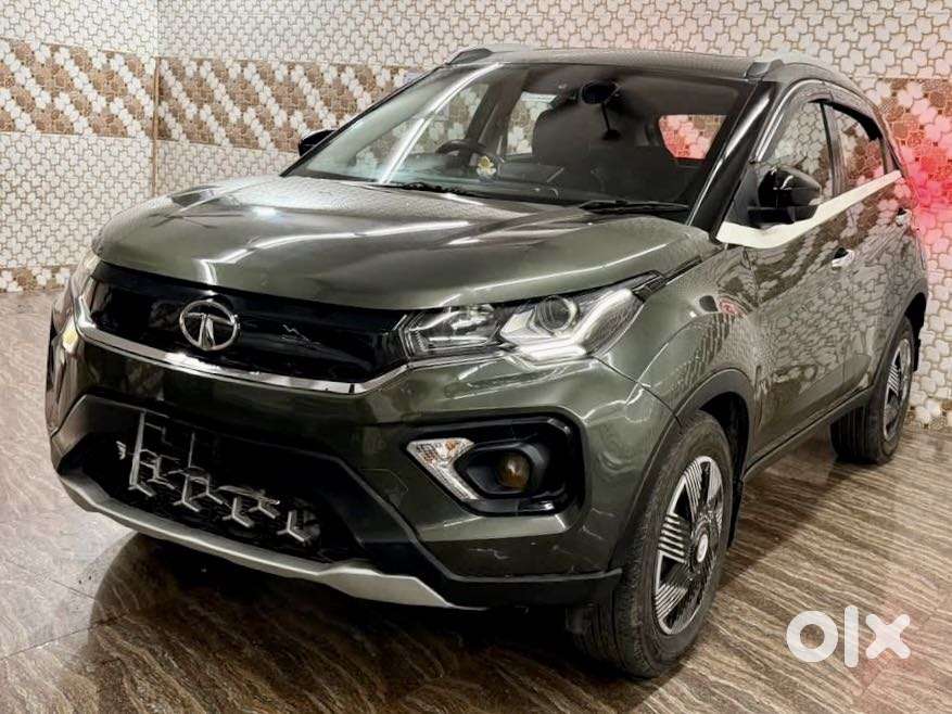 Tata Nexon 1.5 Revotorq Xm (s), 2021, Diesel