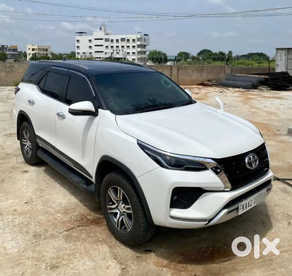 Toyota Fortuner 2023 Diesel 64000 Km Driven