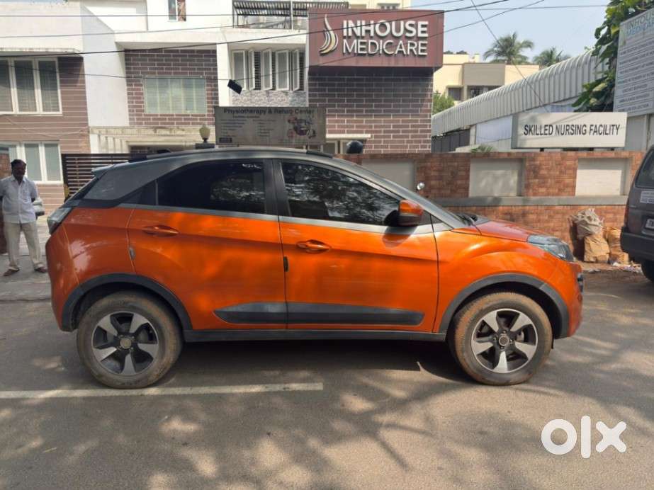 Tata Nexon 1.2 Revotron Xza Plus, 2018, Petrol