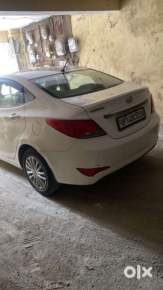 Hyundai Verna Petrol 2017
