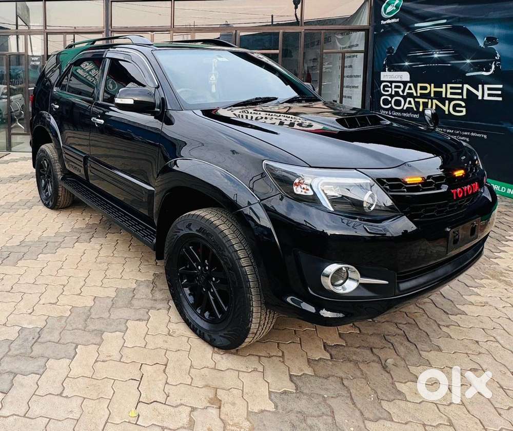 Toyota Fortuner Diesel 2012