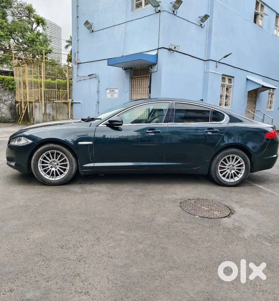 Jaguar Xf 2013 Diesel 58000 Km Driven