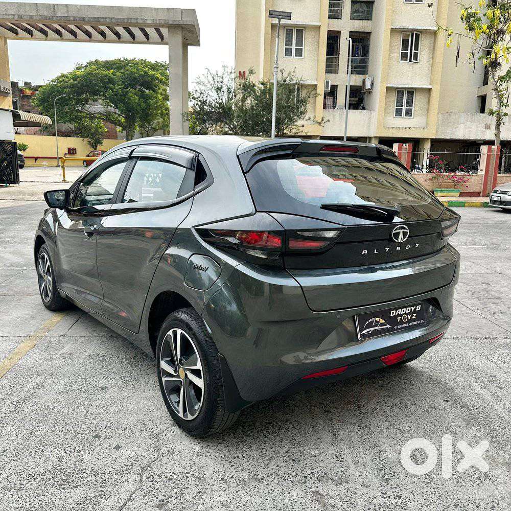 Tata Altroz Xz, 2022, Petrol