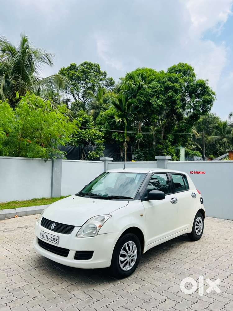 Maruti Suzuki Swift Vxi Bsiv, 2008, Petrol