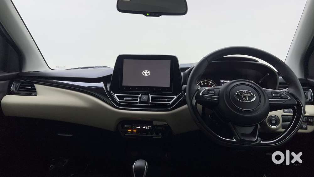 Toyota Glanza 1.2 V Amt, 2025, Petrol
