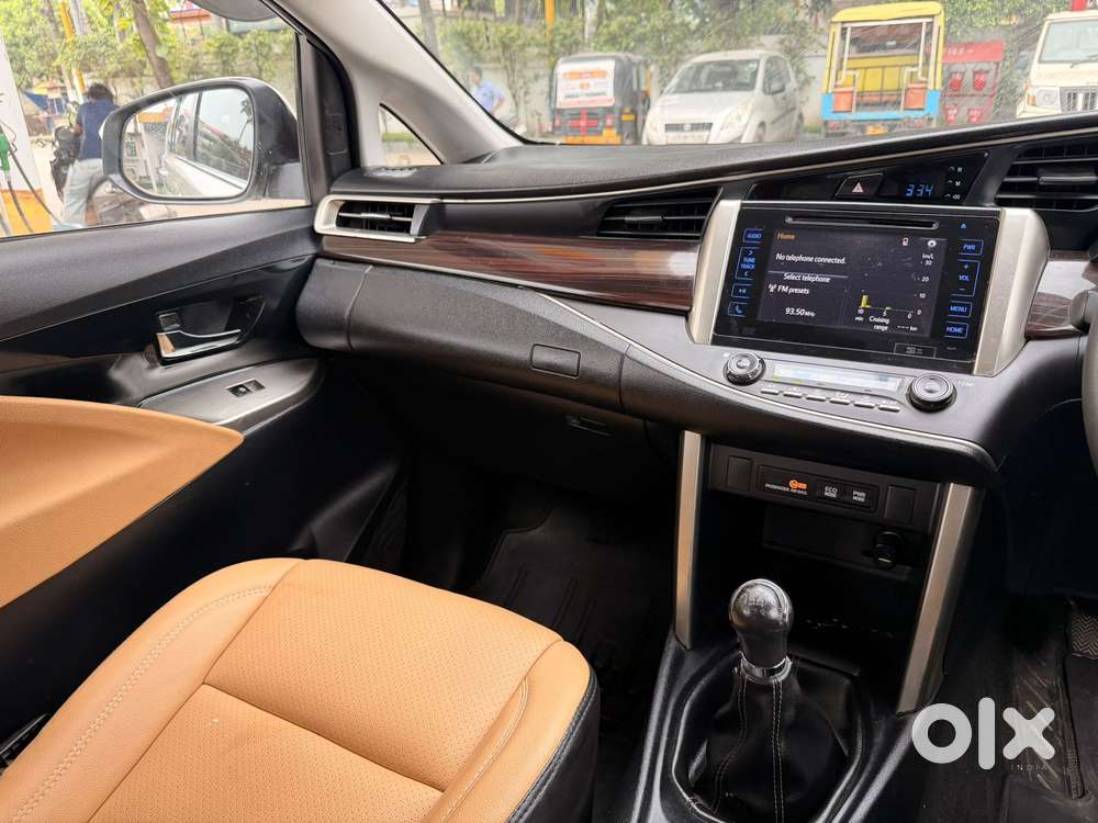 Toyota Innova Crysta 2.4 V 7 Str, 2019, Diesel
