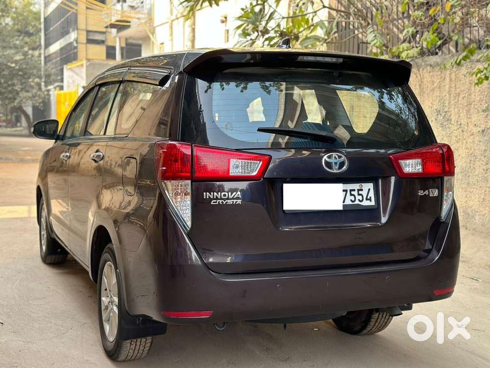 Toyota Innova Crysta 2.4 V 8 Str, 2018, Diesel