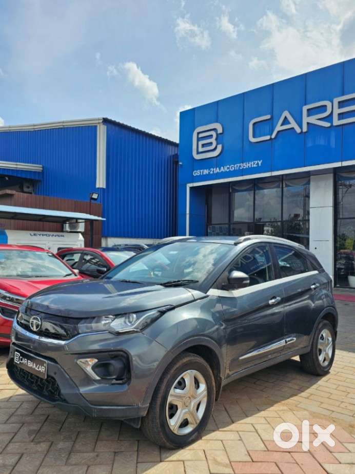 Tata Nexon 1.2 Revotron Xma Amt (s), 2020, Petrol