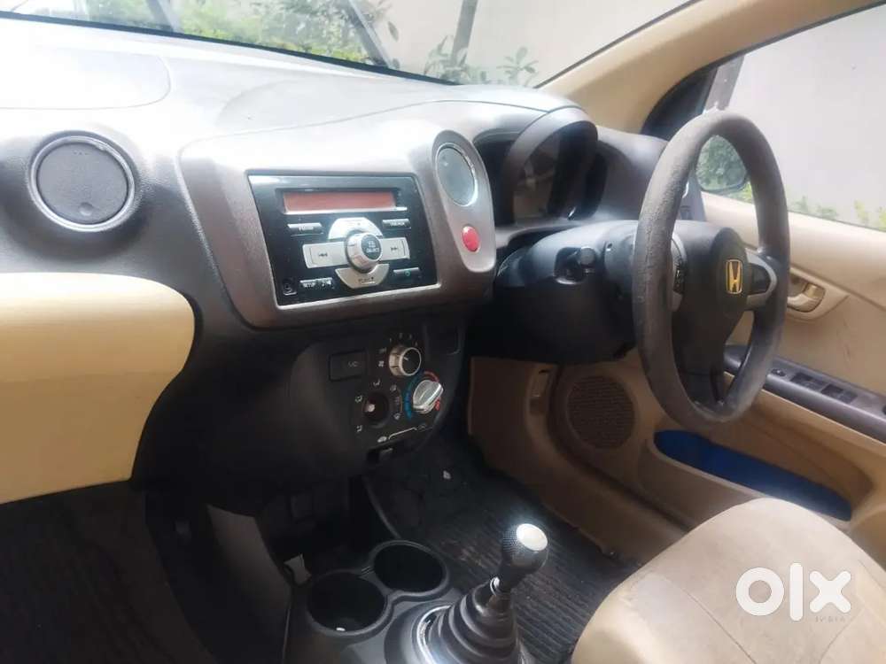Honda Brio 2012 Petrol Well Maintained