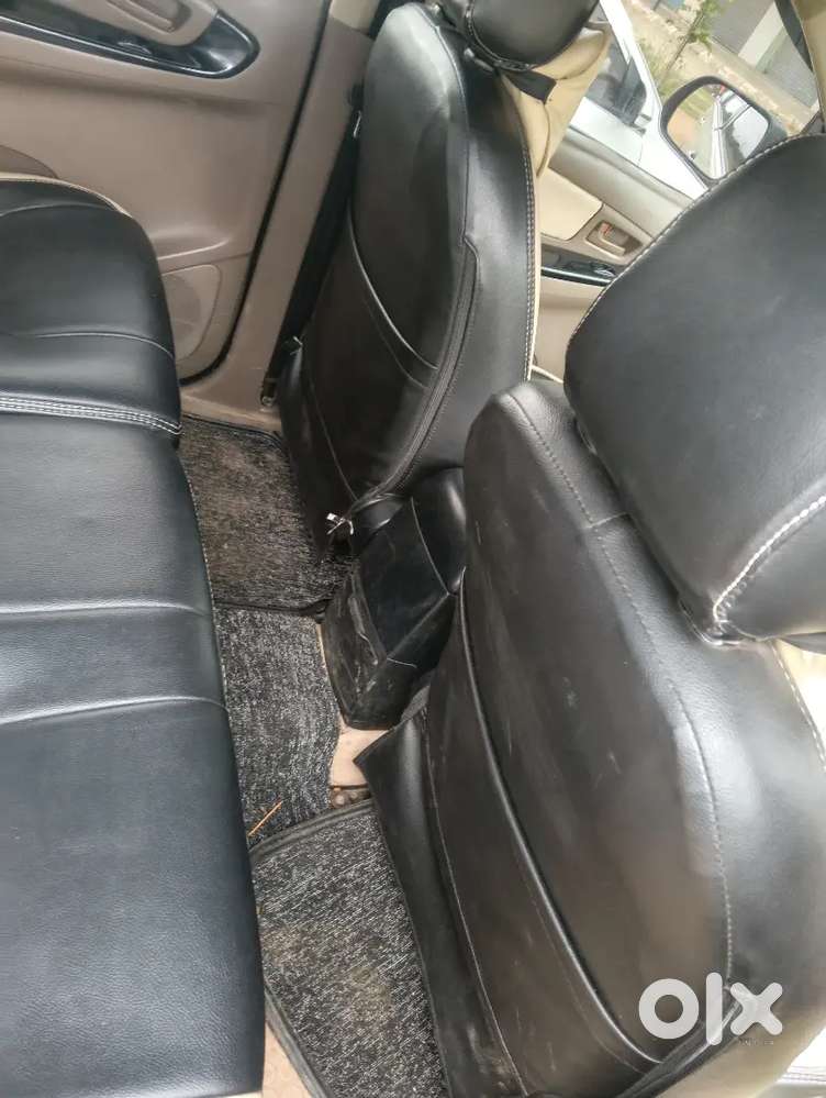 Toyota Innova Diesel 2015