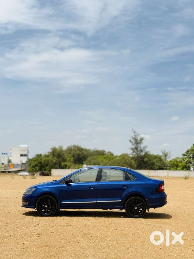 Skoda Rapid 1.0 Tsi Ambition, 2021, Petrol
