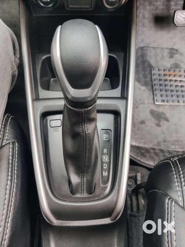 Maruti Suzuki Xl6 1.5 Zeta At, 2022, Petrol