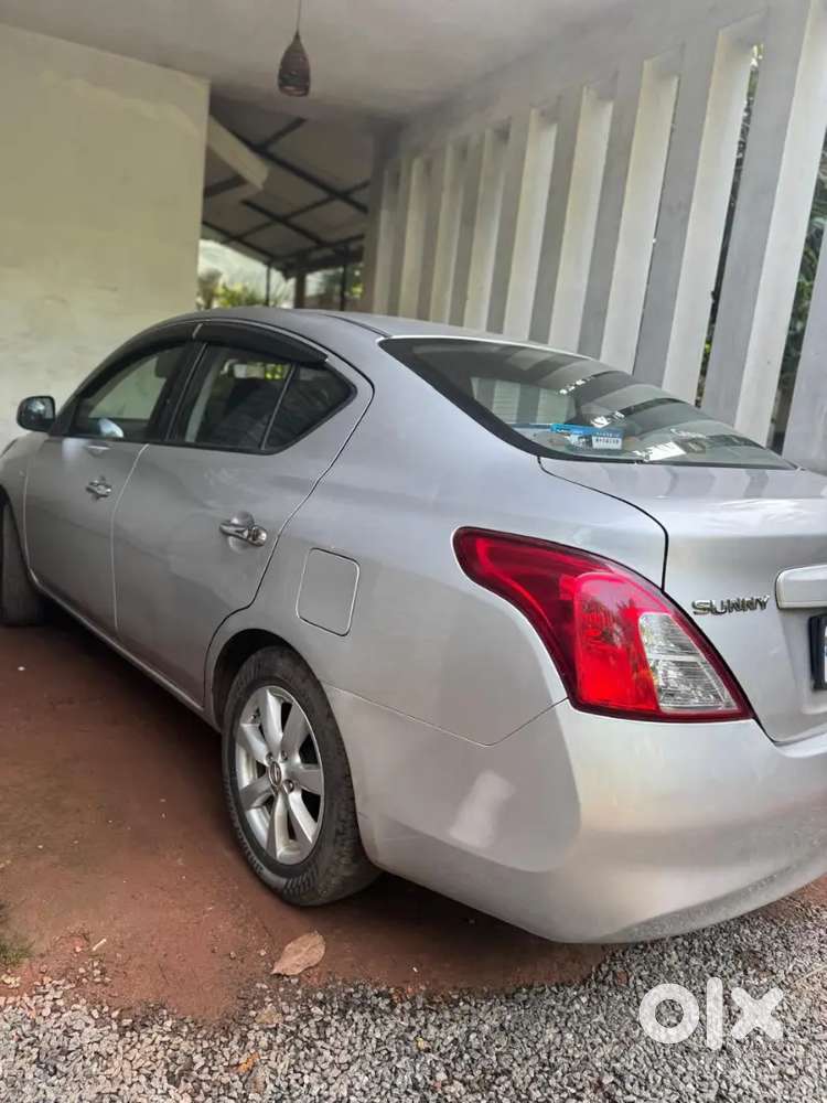 Nissan Sunny Diesel 2012