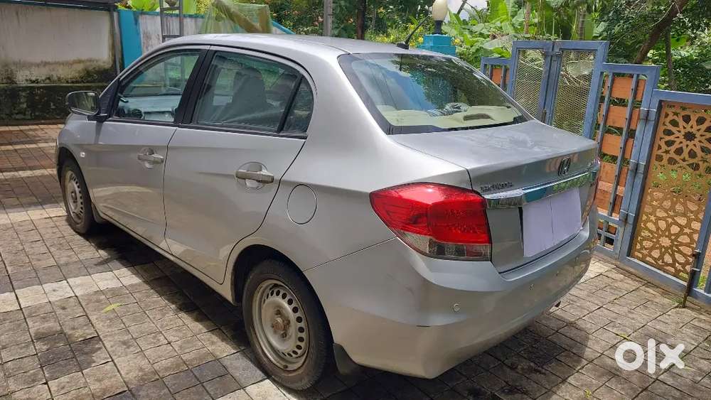 Honda Amaze 1.2 E Petrol Manual 2014