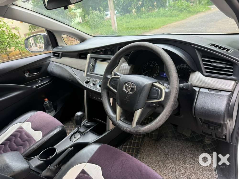 Toyota Innova Crysta 2017