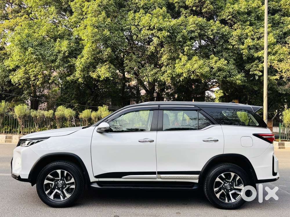 Toyota Fortuner Legender 4x4 At 2.8, 2024, Diesel