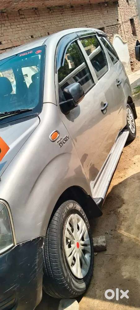 Mahindra Xylo D2 2012