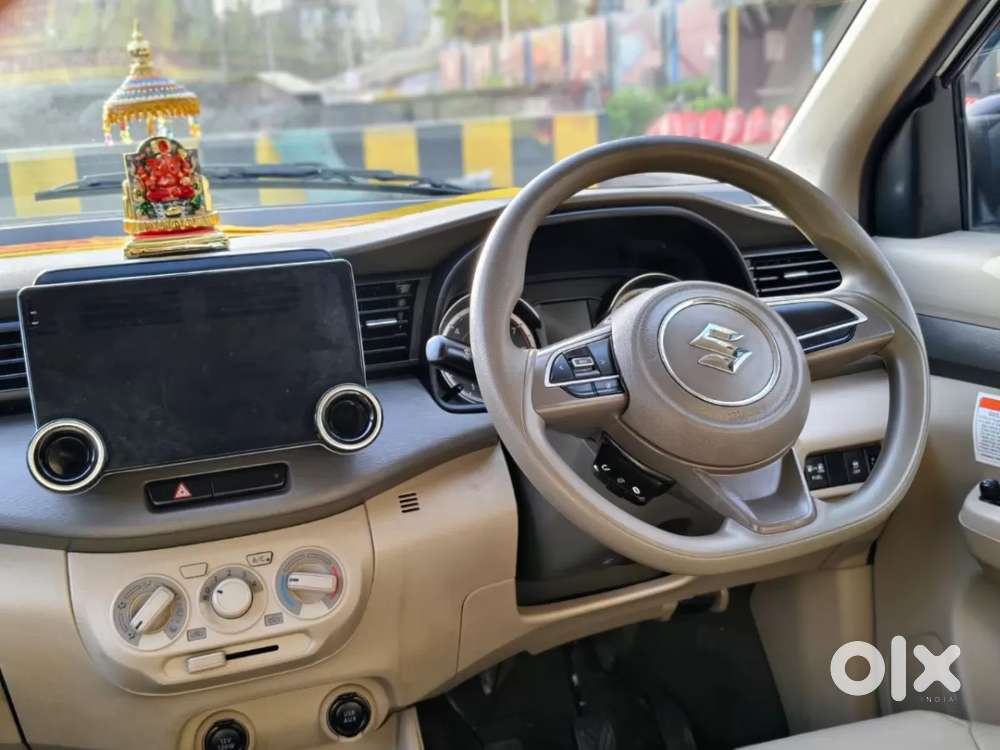 Maruti Suzuki Ertiga 1.5 Vxi, 2025, Petrol