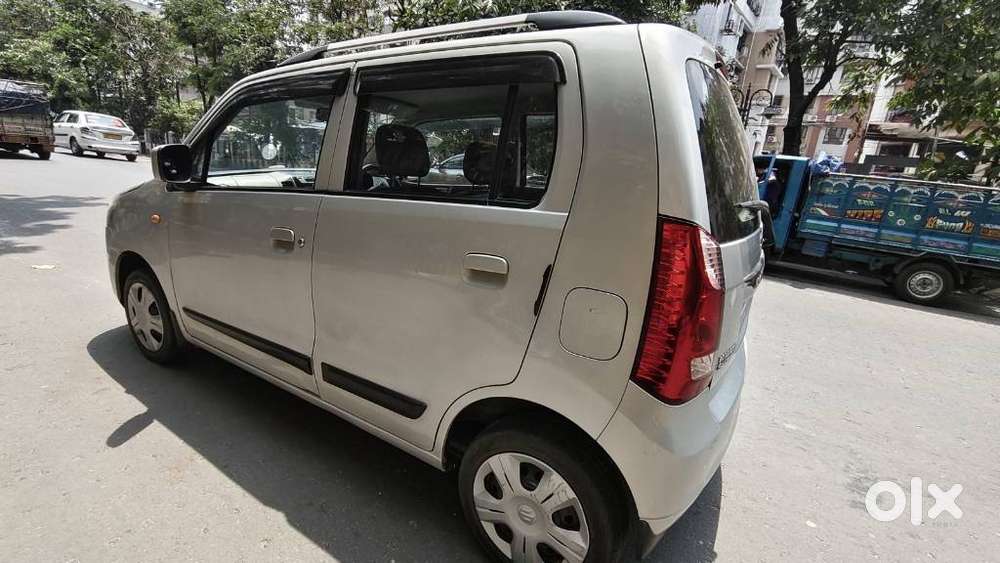 Maruti Suzuki Wagon R 1.0 2015-2019 Vxi Amt, 2016