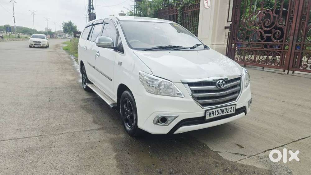 Toyota Innova 2.5 G (diesel) 8 Seater, 2012, Diesel