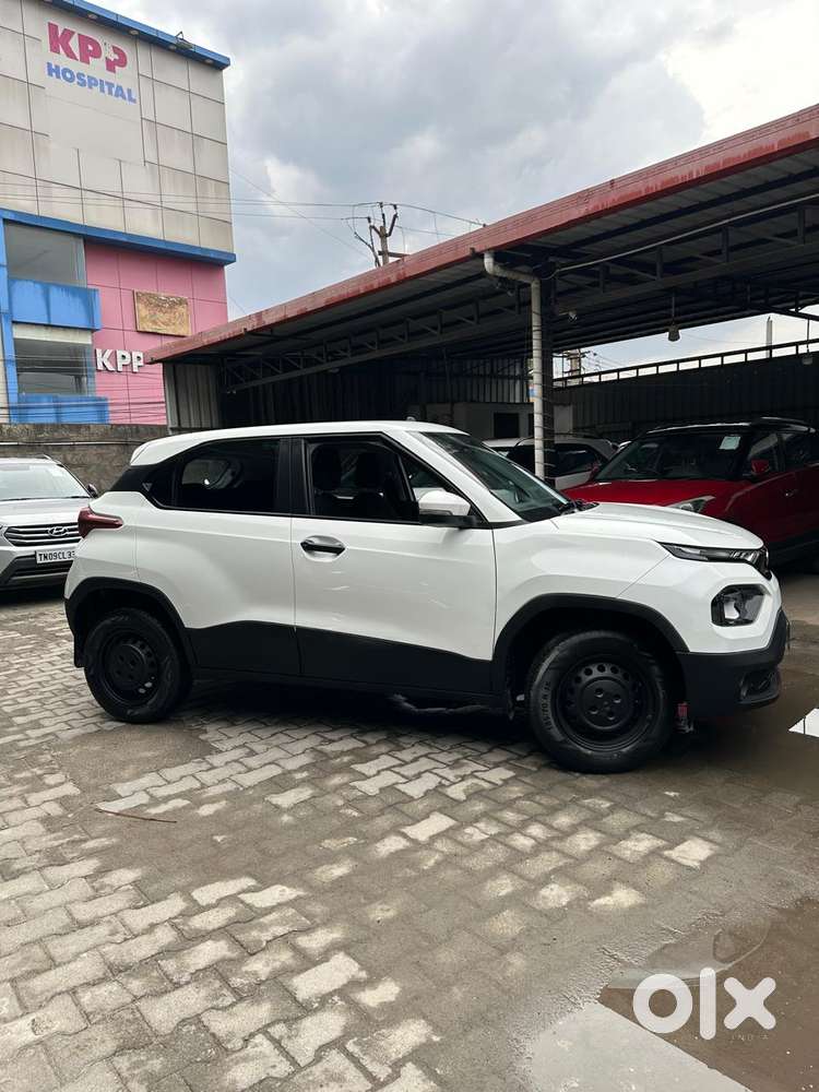 Tata Punch Pure, 2022, Petrol