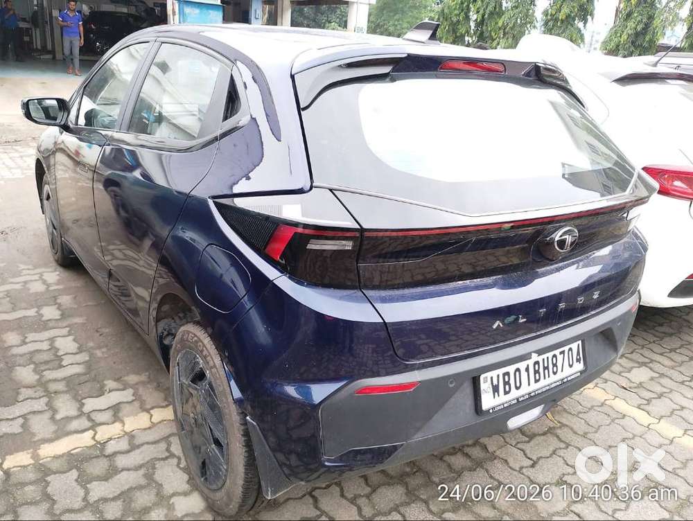Tata Altroz Pure ( S ) , Age - 2 Month, Type - Manual.