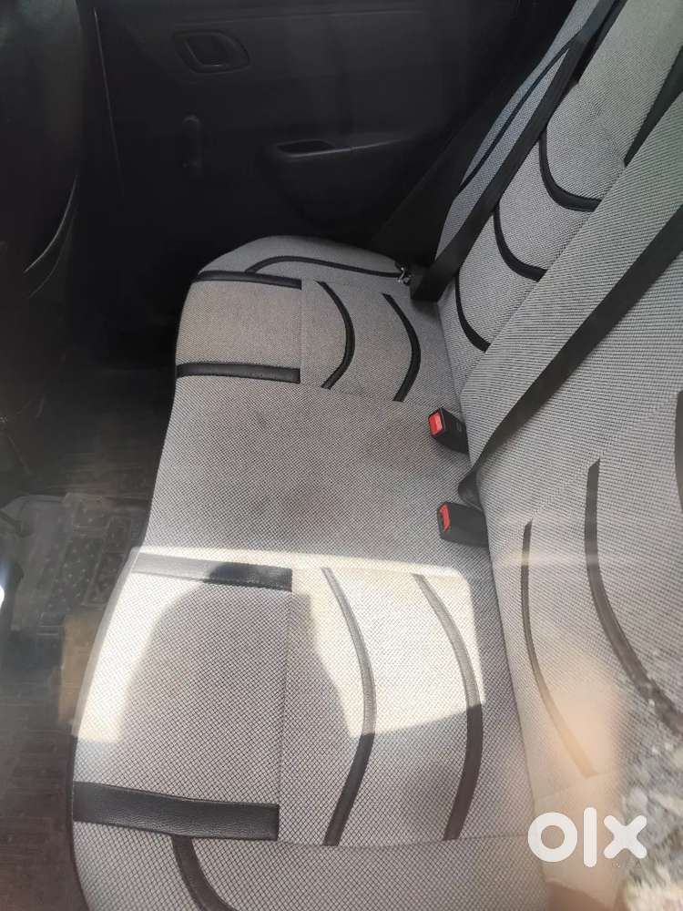 Car, Renault Kwid, Moonlight Silver, Automatic
