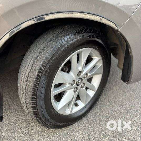 Toyota Innova Crysta 2.8z Automatic, 2017, Diesel