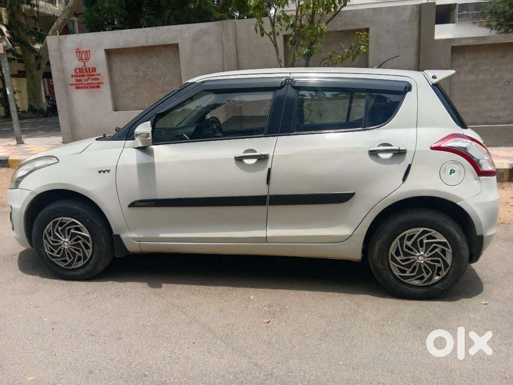 Maruti Suzuki Swift 1.2 Vxi (o), 2017, Petrol